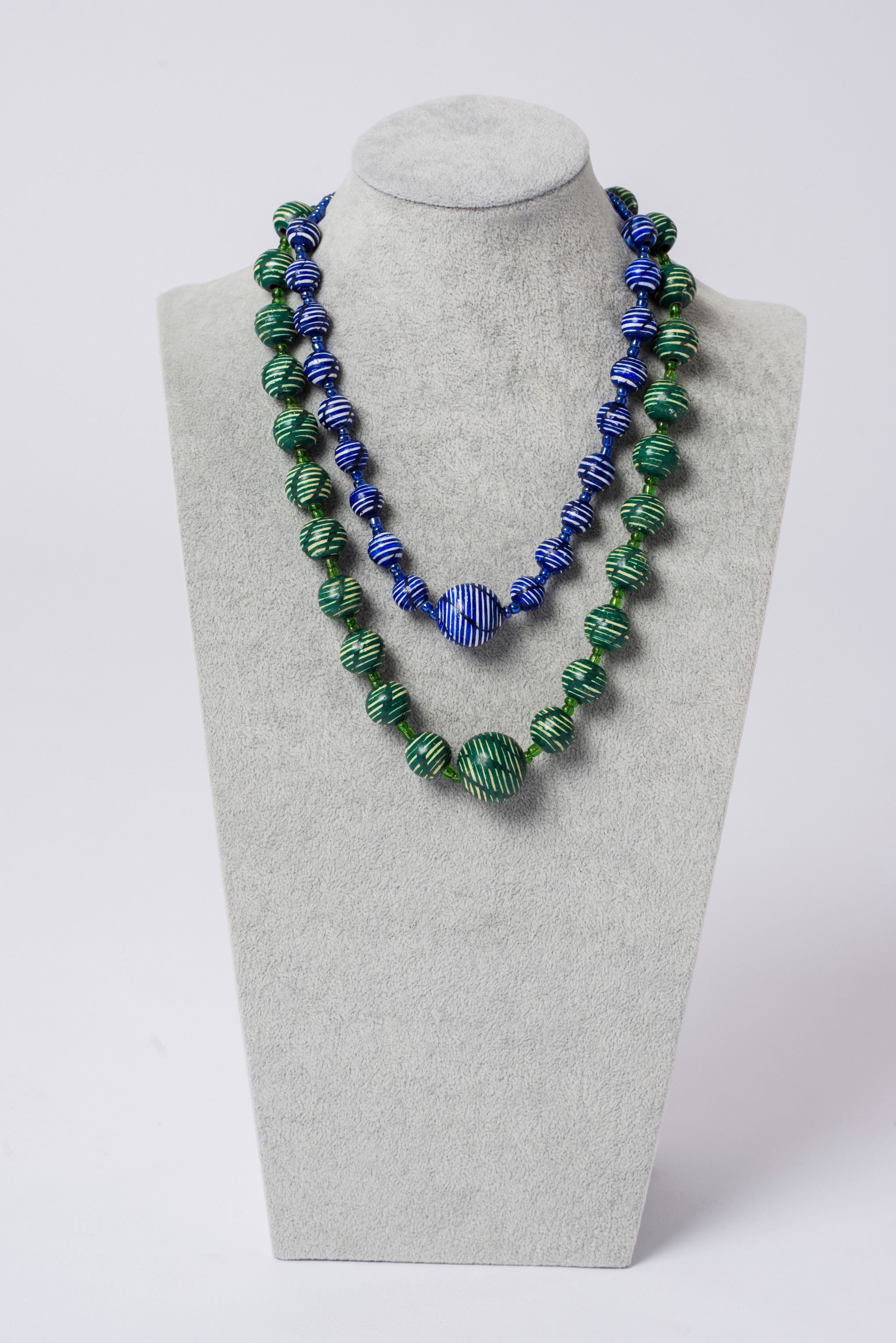 Clay bead necklace - Collier en perles d'argiles